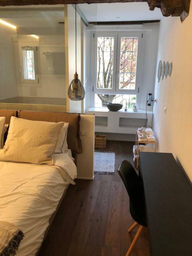 Un Piccolo Rifugio A Pochi Passi Dal Duomo Apartment แฟร์รารา ภายนอก รูปภาพ