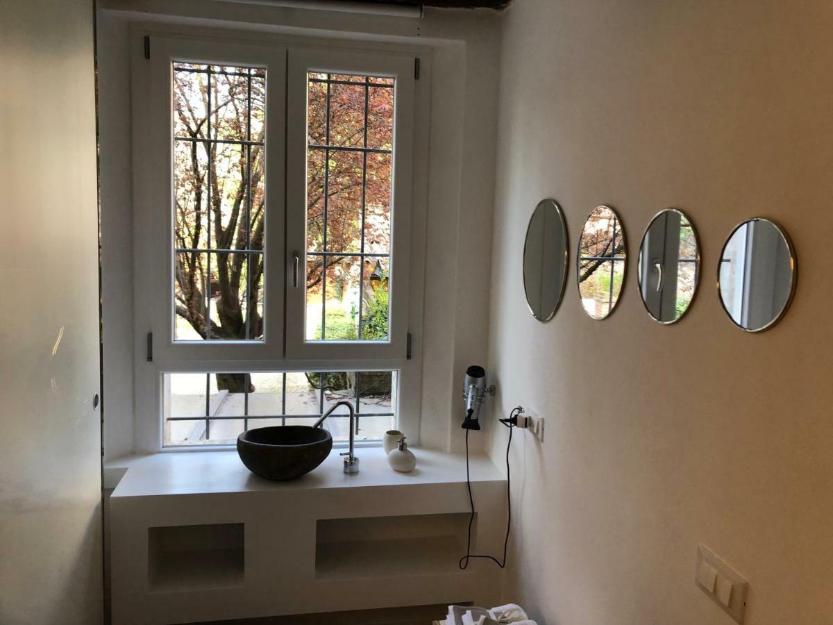 Un Piccolo Rifugio A Pochi Passi Dal Duomo Apartment แฟร์รารา ภายนอก รูปภาพ