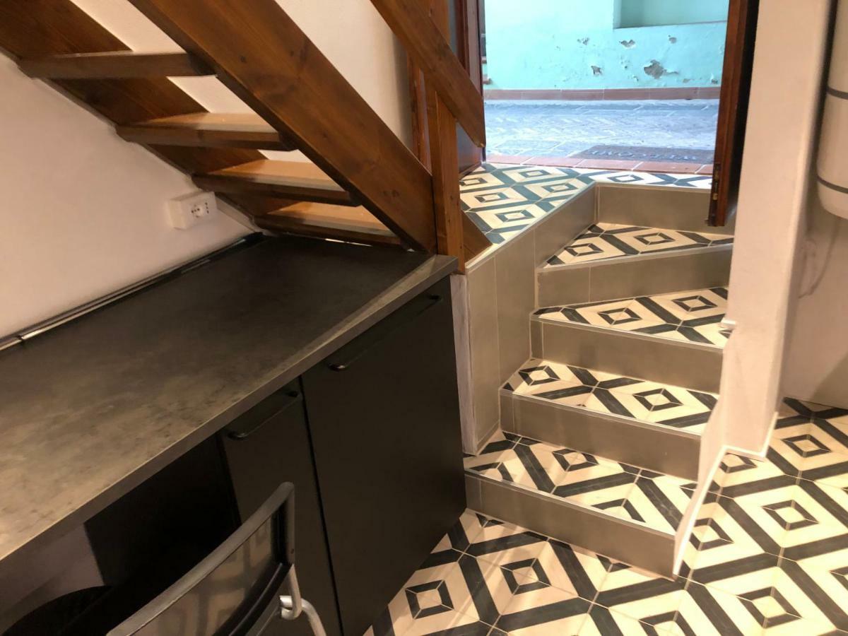 Un Piccolo Rifugio A Pochi Passi Dal Duomo Apartment แฟร์รารา ภายนอก รูปภาพ