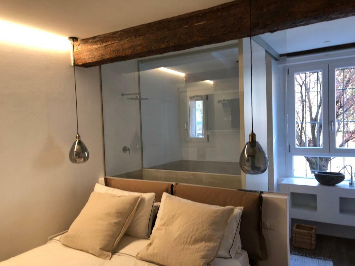Un Piccolo Rifugio A Pochi Passi Dal Duomo Apartment แฟร์รารา ภายนอก รูปภาพ